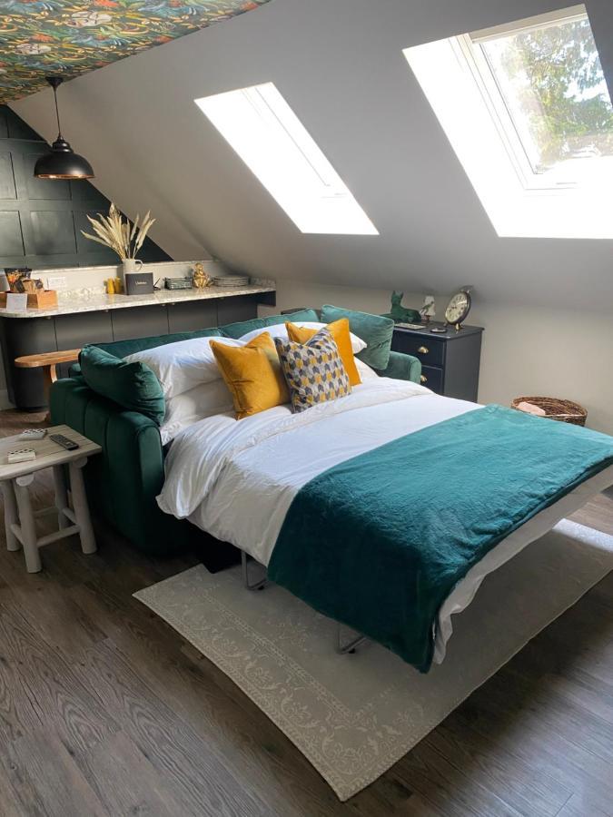Stylish One Bedroom Cotswold Coach House Tetbury Extérieur photo